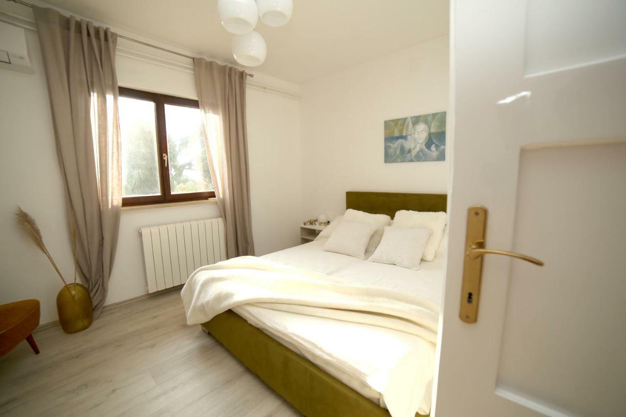 Apartament Garden *